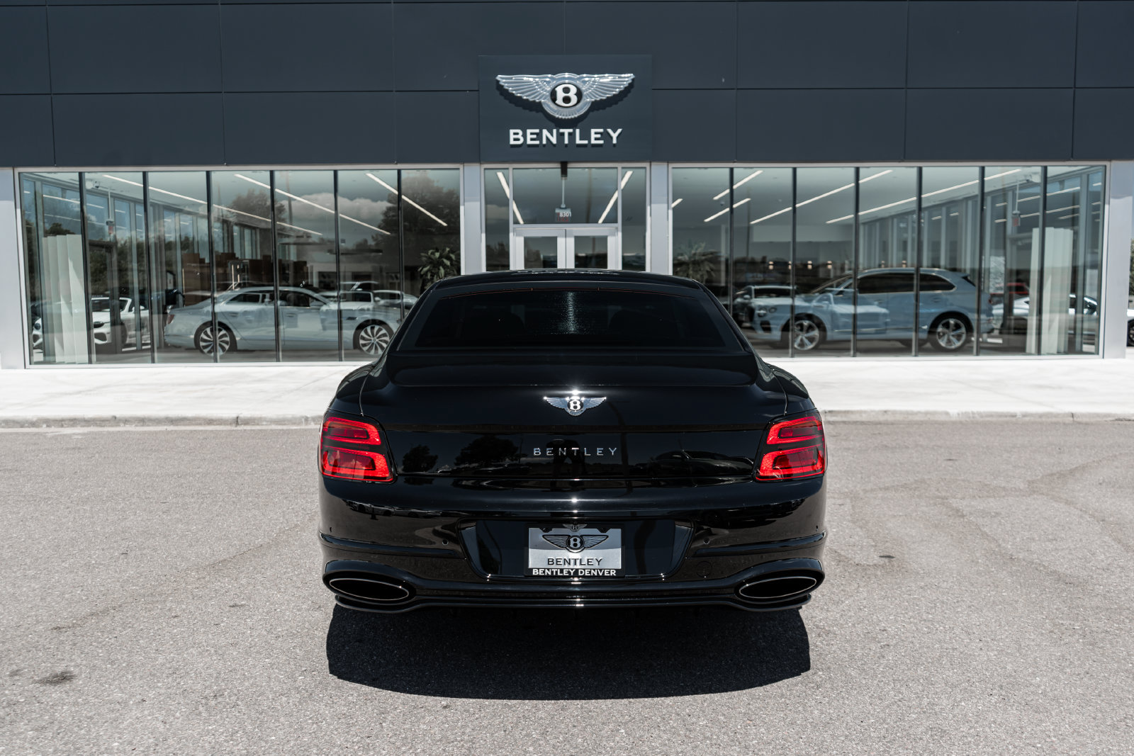 Certified 2025 Bentley Flying Spur Plug-In Hybrid AWD/4WD image 10