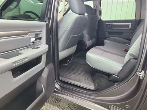 Used 2016 RAM 1500 Big Horn image 33