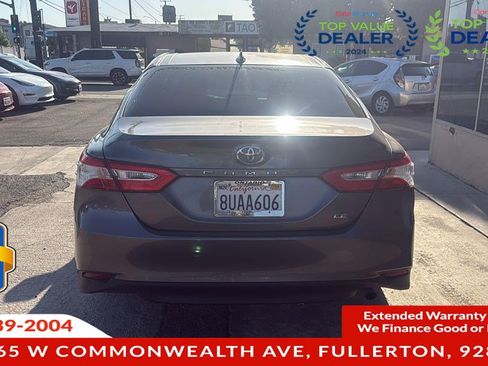 Used 2020 Toyota Camry LE FWD image 10
