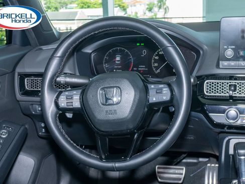 Used 2023 Honda Civic Sport image 19