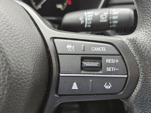 Used 2025 Honda CR-V LX image 25