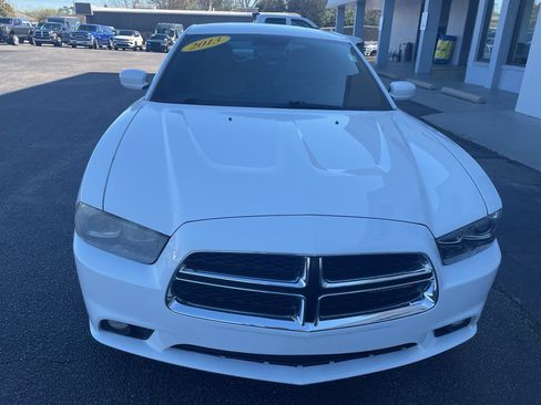 Used 2013 Dodge Charger R/T image 3