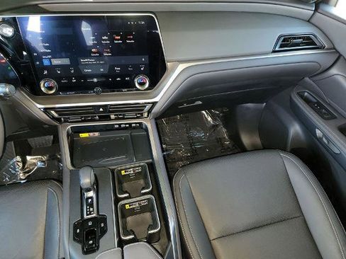 Used 2024 Lexus TX 350 FWD image 17