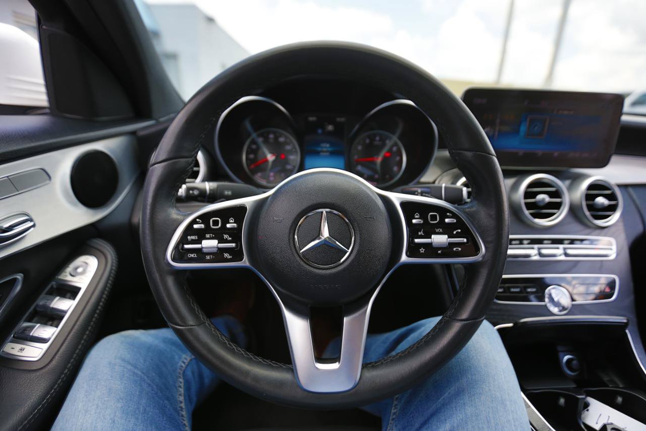 Used 2019 Mercedes-Benz C 300 Sedan w/ Premium Package image 6