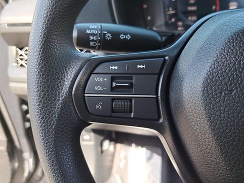Used 2025 Honda Accord LX image 17