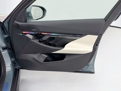 New 2027 BMW 530i w/ Premium Package RWD image 24