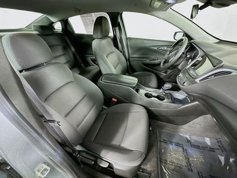 Used 2024 Chevrolet Malibu LT image 33