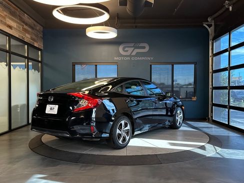 Used 2021 Honda Civic LX image 3