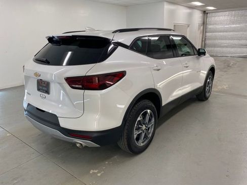 New 2025 Chevrolet Blazer LT w/ Convenience Package image 6