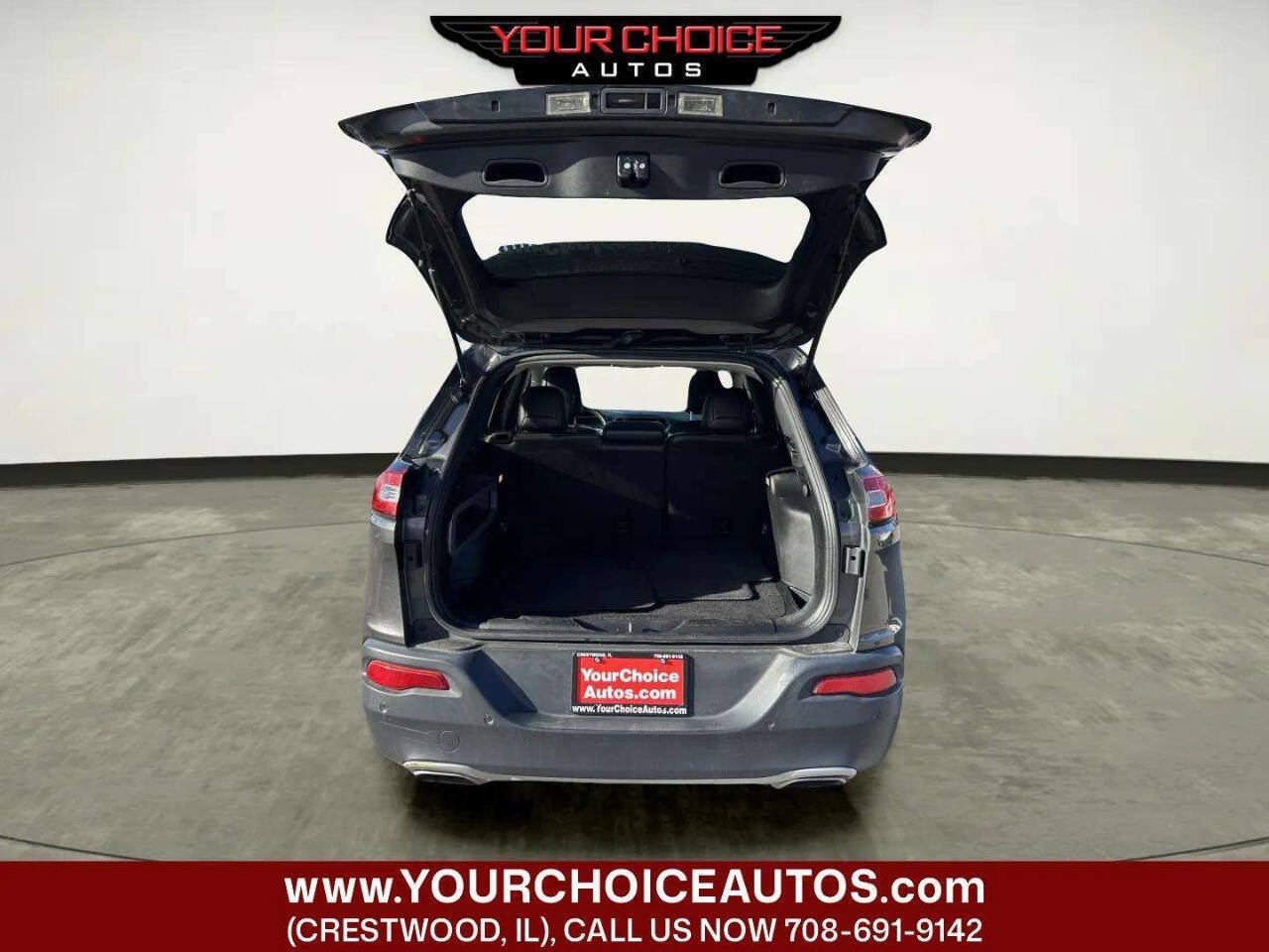 Used 2015 Jeep Cherokee Limited AWD/4WD image 10