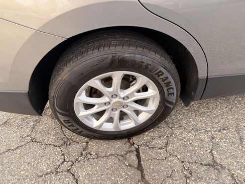 Used 2019 Chevrolet Equinox LT image 23
