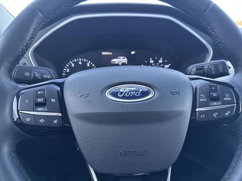 Used 2022 Ford Escape SEL image 23