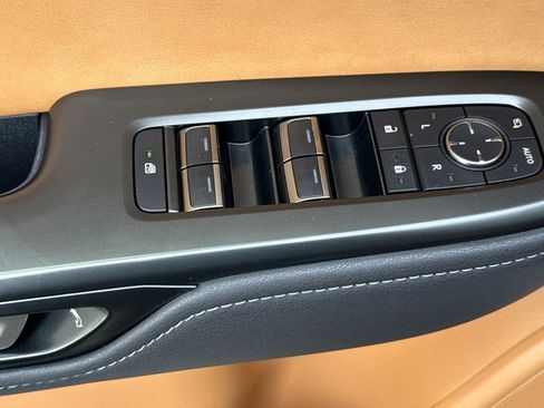 Certified 2023 Lexus RZ 450e Premium w/ Technology Package AWD/4WD image 14
