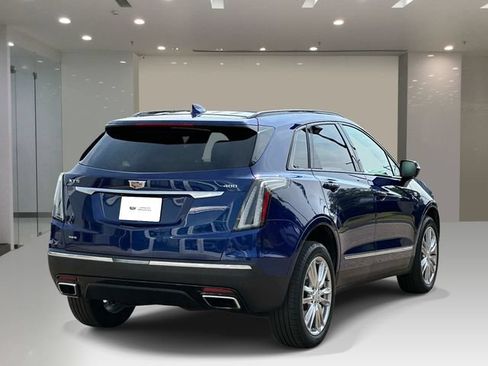 Certified 2024 Cadillac XT5 Sportv AWD/4WD image 4