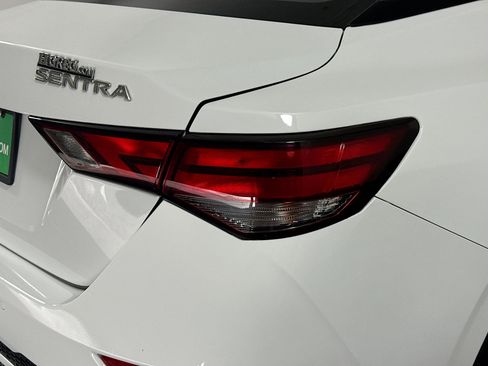 Used 2022 Nissan Sentra SV image 34