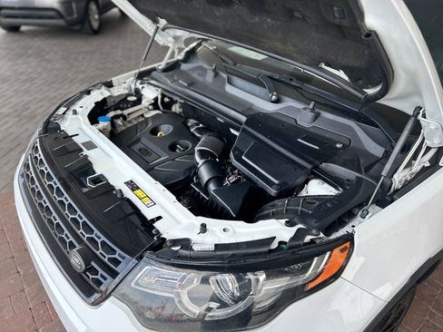 Used 2017 Land Rover Discovery Sport HSE AWD/4WD image 94