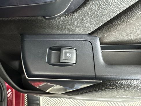 Used 2014 Chevrolet Silverado 1500 LT w/ LT Convenience Package image 43