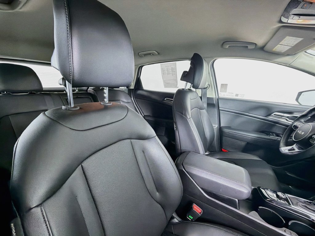 Certified 2024 Kia Sportage EX AWD/4WD image 28