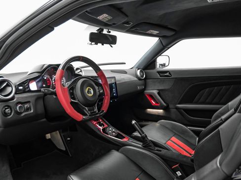 Used 2021 Lotus Evora RWD image 42