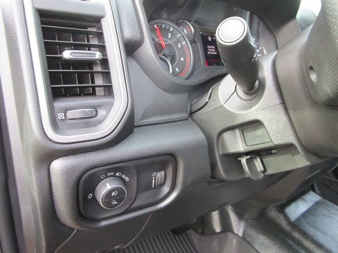 New 2026 RAM 3500 Tradesman AWD/4WD image 28