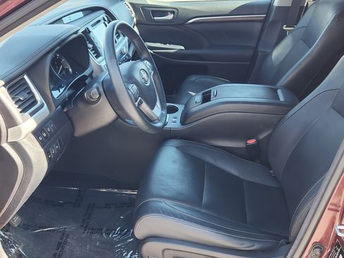 Used 2016 Toyota Highlander Limited Platinum AWD/4WD image 14