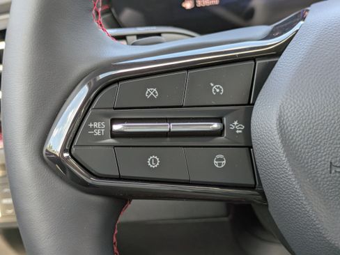 New 2026 Chevrolet Traverse RS image 19