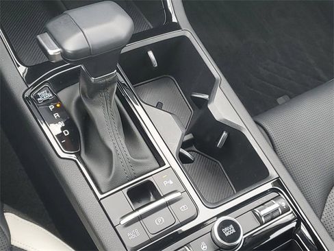 Certified 2025 Kia K5 GT-Line image 28
