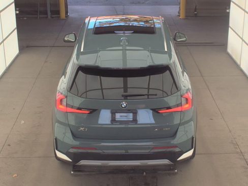 Used 2025 BMW X1 xDrive28i image 4