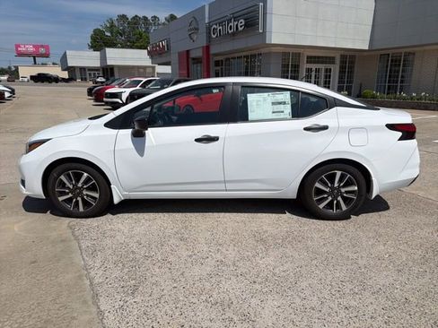 New 2025 Nissan Versa S w/ S Plus Package FWD image 1