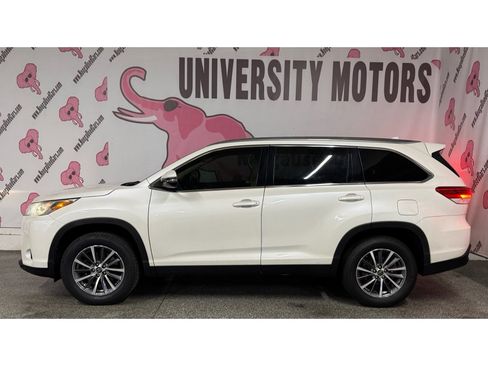 Used 2019 Toyota Highlander XLE image 8