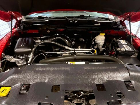 Used 2019 RAM 1500 Big Horn image 12