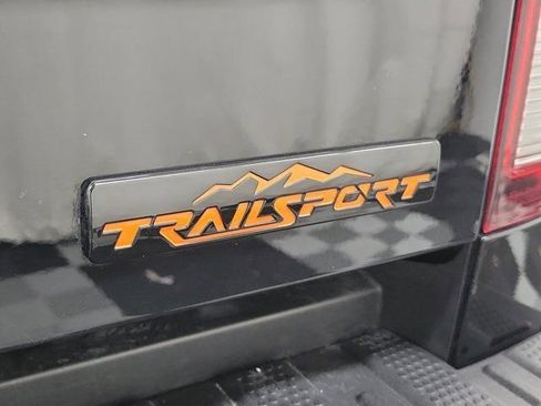 Used 2025 Honda Ridgeline TrailSport image 8