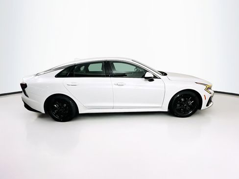 Used 2025 Kia K5 LXS image 10