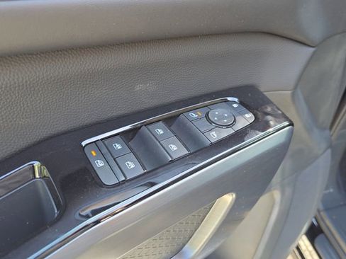 New 2026 Nissan Pathfinder SL w/ SL Premium Package image 21