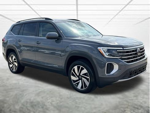 New 2026 Volkswagen Atlas SE FWD image 7