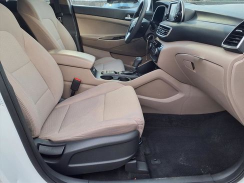 Used 2019 Hyundai Tucson SE image 11
