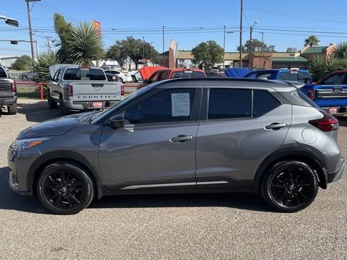 Certified 2024 Nissan Kicks SR w/ SR Premium Package image 3