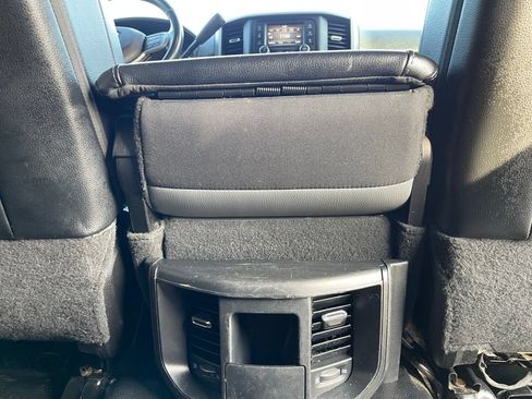 Used 2022 RAM 2500 Tradesman w/ Chrome Appearance Group AWD/4WD image 29