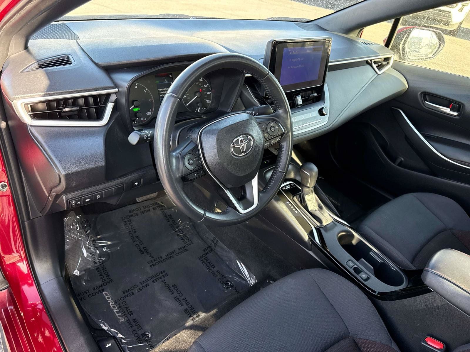 Used 2024 Toyota Corolla SE w/ SE Package FWD image 11