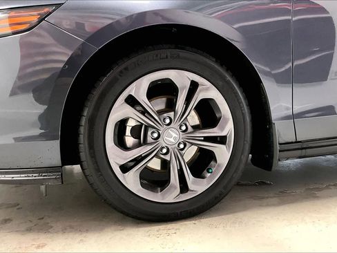 Used 2023 Honda Accord EX image 7