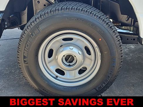 New 2025 Ford F250 XL w/ FX4 Off-Road Package AWD/4WD image 36