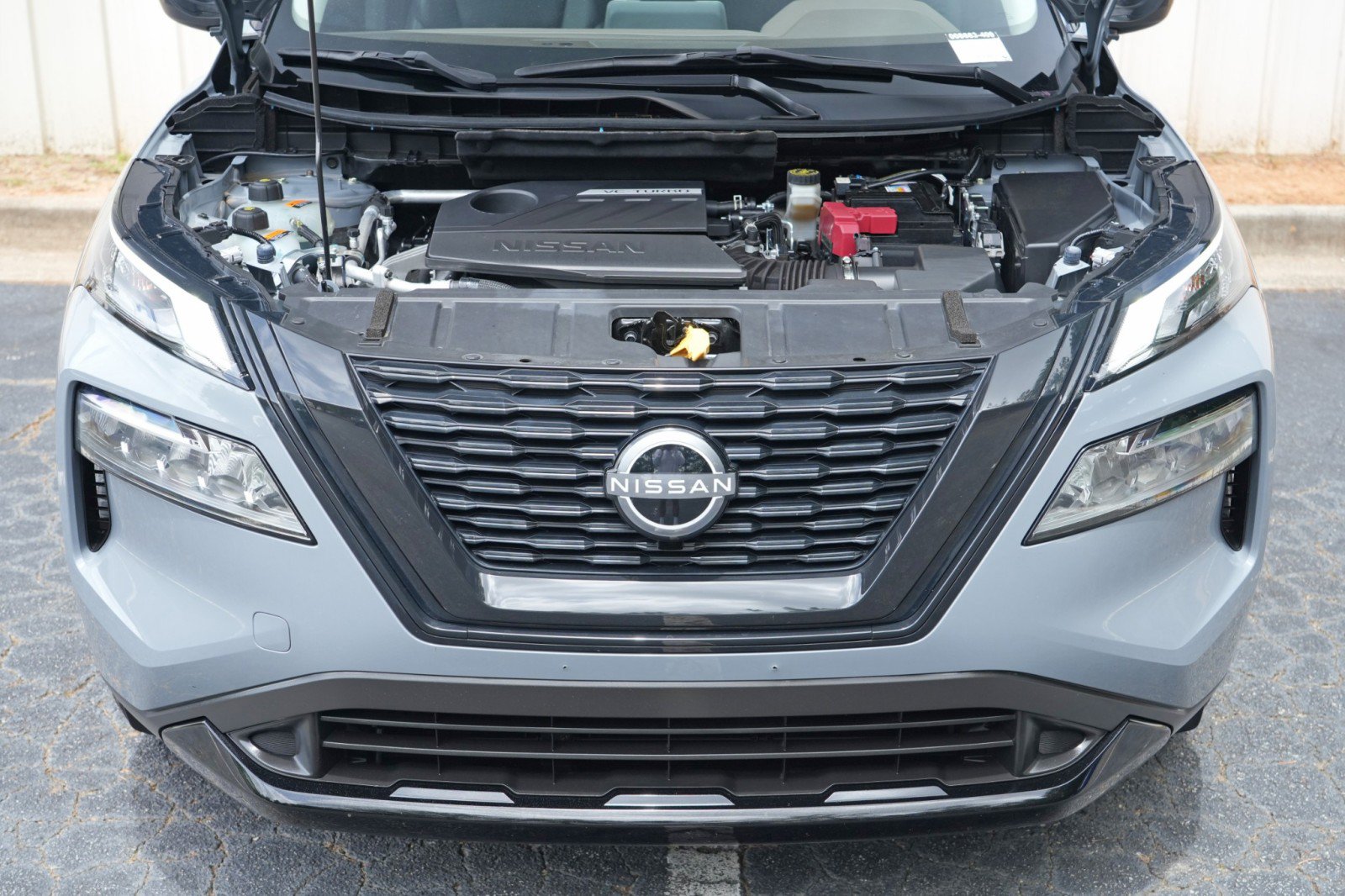 Used 2023 Nissan Rogue SV w/ SV Premium B Package FWD image 7