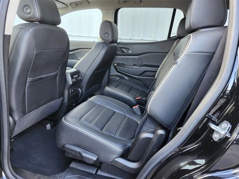 Used 2023 GMC Acadia Denali w/ Denali Ultimate Package image 14