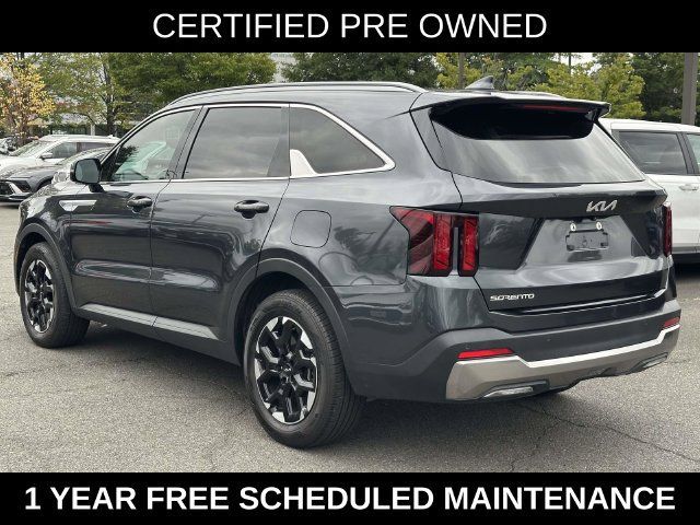 Used 2025 Kia Sorento S w/ Panoramic Sunroof Package FWD image 4