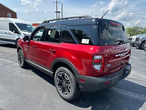 New 2025 Ford Bronco Sport Outer Banks w/ Outer Banks Tech Package+ image 9
