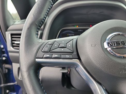 Certified 2022 Nissan Leaf SL Plus FWD image 22
