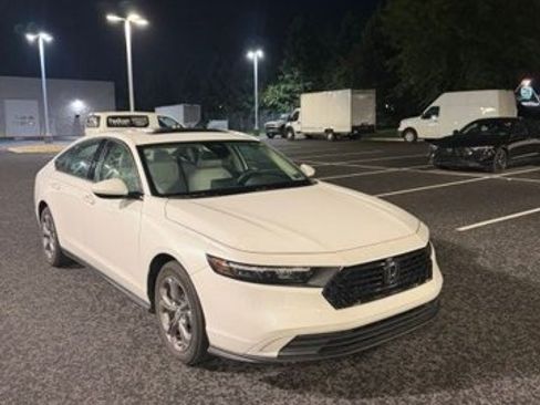 Used 2024 Honda Accord EX image 1