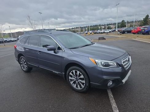 Used 2016 Subaru Outback 3.6R Limited AWD/4WD image 1