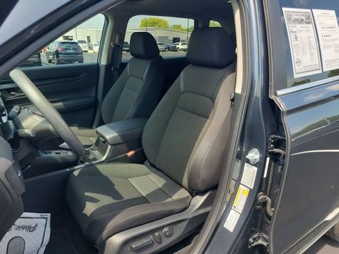 Certified 2025 Honda CR-V EX image 21