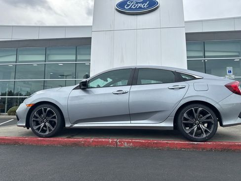 Used 2021 Honda Civic Sport image 1